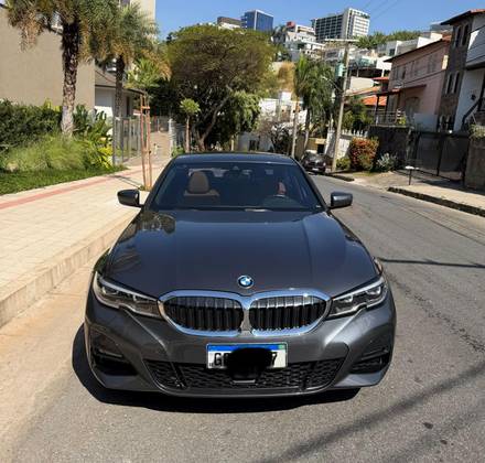 BMW 320i 2.0 16V TURBO FLEX M SPORT AUTOMÁTICO BMW 320i 2.0 16V TURBO FLEX M SPORT AUTOMÁTICO